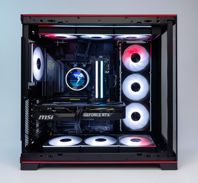 DYNEX Umbra (Ryzen 7 9800X3D, RTX 5080 16GB GPU, 32GB DDR5 RAM)